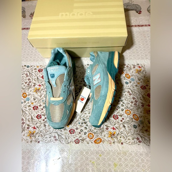 NEW BALANCE JOE FRESHGOODS WMNS 993 MADE IN USA PERFORMANCE ART ARCTIC BLUE Sz 8 - Picture 1 of 11